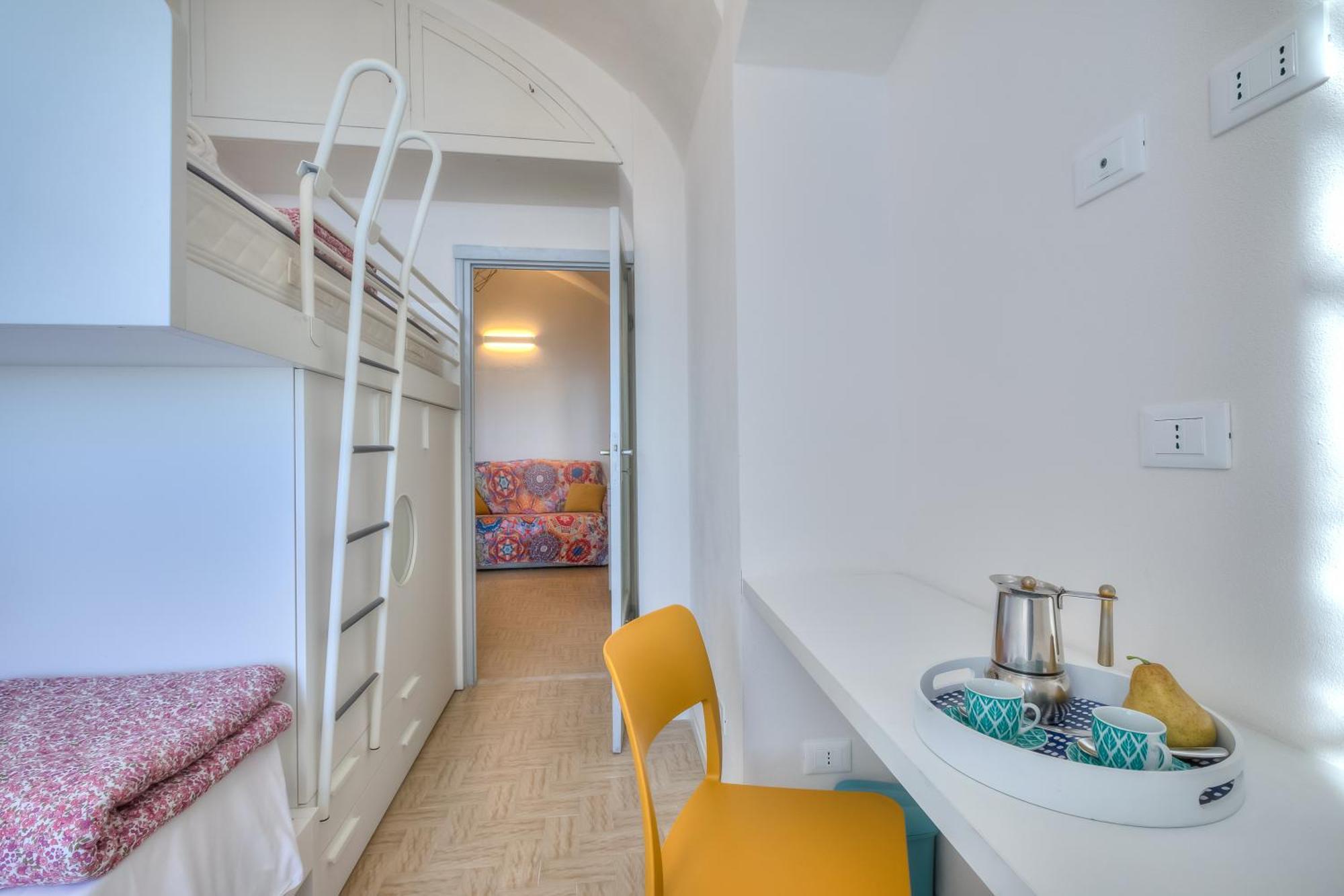 La Casa Sulla Spiaggia - On The Beach- Happy Rentals Alassio Exterior photo